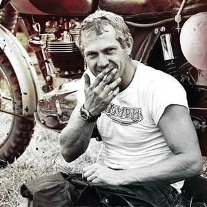 Meet your Posher, Laurence